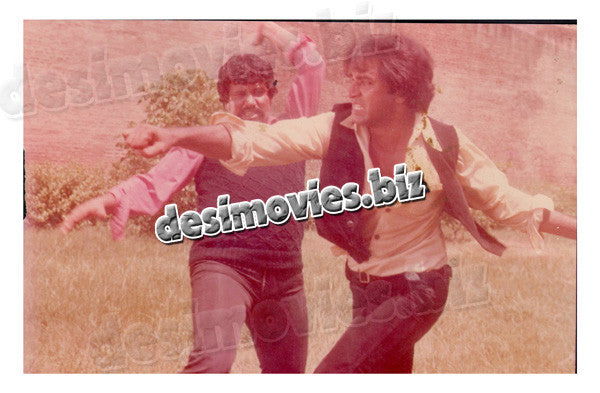 Bara Bhai (1982) Movie Still 4