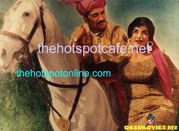 Asad Bukhari and Naghma (1970's) Movie Still
